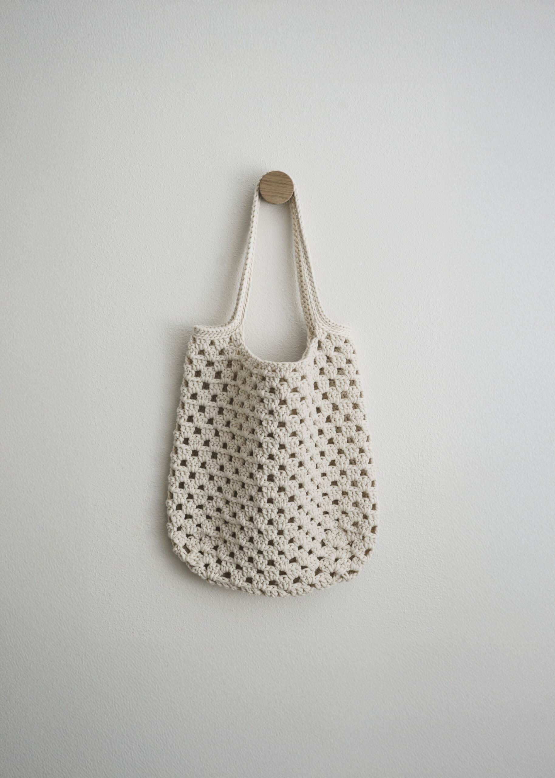 Granny Stitch 2 - Crochet Bags & Totes Book - Salena Baca